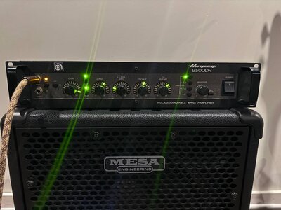 Ampeg B500DR 500-Watt Programmable Bass Amp