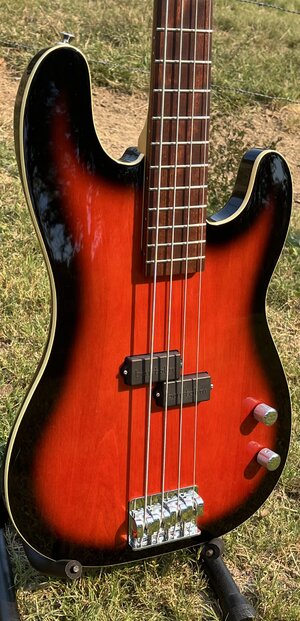 Modulus Aerodyne Hot Rod P Bass +Price Drop