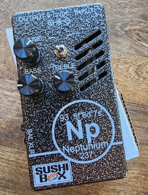 Sushi Box Neptunium preamp / DI