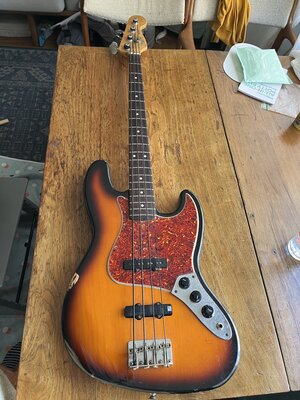 1992 Fender standard jazz bass