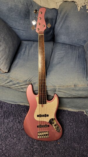 Sire V7 5-string fretless burgundy mist 2nd Gen all stock