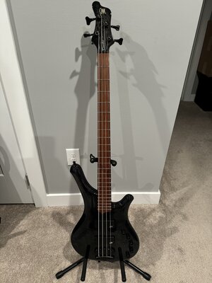 PRICE DROP - Mayones Comodous - Mint