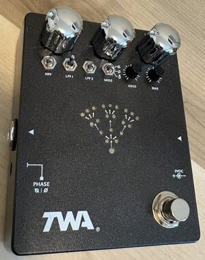 TWA Krytical Mass Reactive Octave Fuzz