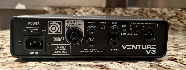 Ampeg Venture V3 Amp