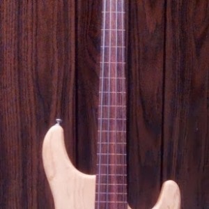 EBMM Sterling 4H Fretless