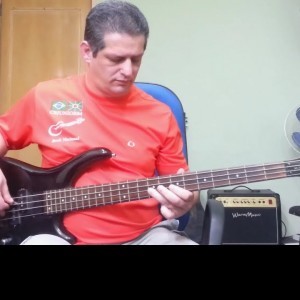 Caetano Veloso - Rocks (no BAIXO com Tablatura) bass cover tab - YouTube