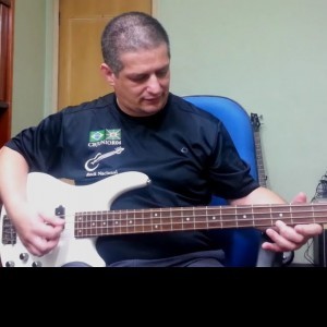 RPM - Pr'esse Vício (no BAIXO com Tablatura) bass cover tab - YouTube