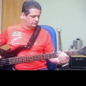 Legião Urbana - Faroeste Caboclo (no BAIXO com Tablatura) bass cover tab - YouTube