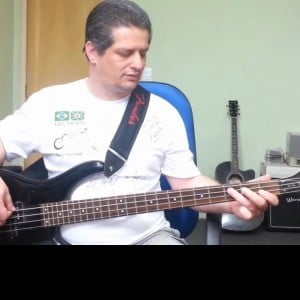 Castelo Rá-Tim-Bum / Tema de Abertura no Baixo com Tablatura (Bass Cover Tab) - YouTube