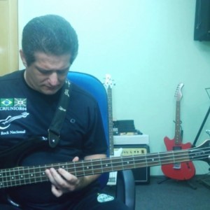 Biquini Cavadão - Meu Reino (no BAIXO com Tablatura) bass cover tab - YouTube