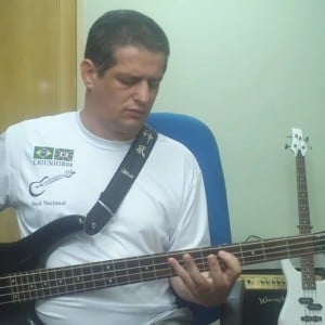 Lobão - Me Chama (no BAIXO com Tablatura) bass cover TAB - YouTube