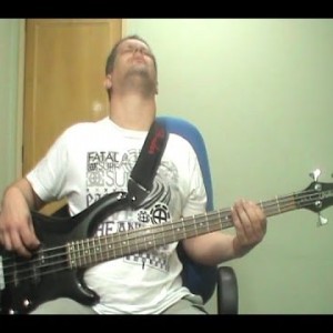 Legião Urbana - Há Tempos (no BAIXO com Tablatura) bass cover tab - YouTube