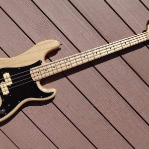 AVHR P-bass custom