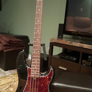 Fender 50's P BASS - rosewood, tort