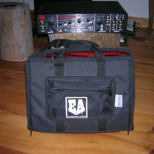 iAMP 800 and bag