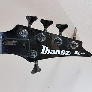 Ibanez EX headstock