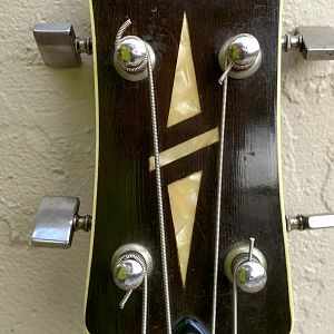 Headstock