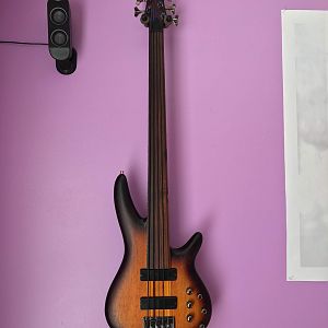 Ibanez SRF705