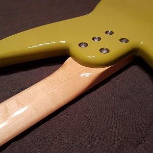 vintage bass build