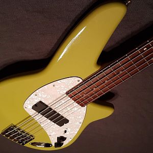 vintage bass build