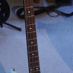 Squier CV 60's P-Bass Sonic Blue