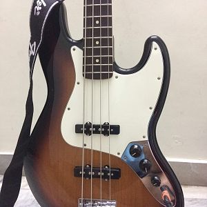 MIM Fender Jazz