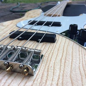 Marco Bass Guitars N1 (Natural Finish)_2