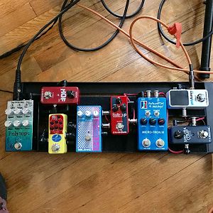 Small Pedalboard