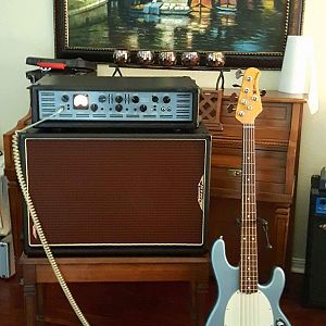 Ashdown ABM 900 bass rig