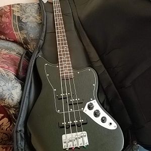 FenderUrbanShortScaleGigbagwithjag