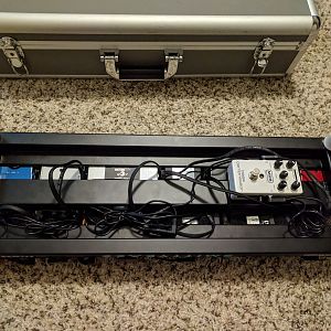 Smittybass pedalboard underside 010419