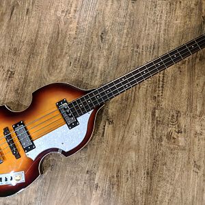 2019 Hofner Ignition Violin Bass