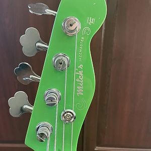 Jazzmaster headstock