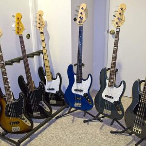 fender jazz basses