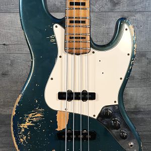 1971 Jazz Bass no white undercoat 1