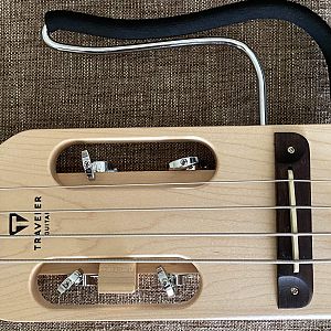 Traveler Bass Guitar Ultra-Light