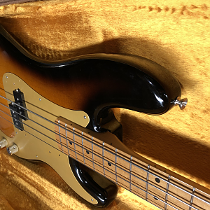 Fender '50s Precision