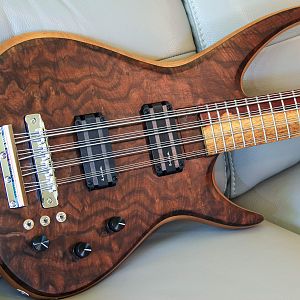 12 String Neck Through Bass Build