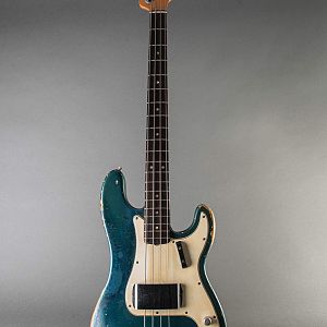 Fender Precision Bass 1966 Lake Placid Blue 171XXX 2