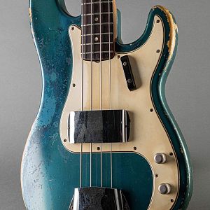 Fender Precision Bass 1966 Lake Placid Blue 171XXX 9