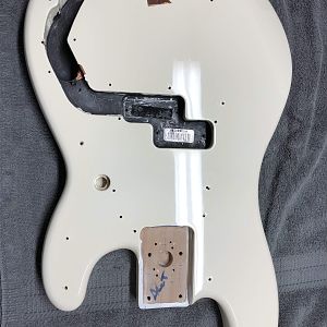 Arctic White Precision body