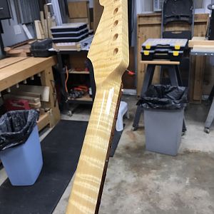 004 - Sunburst Stratocaster build