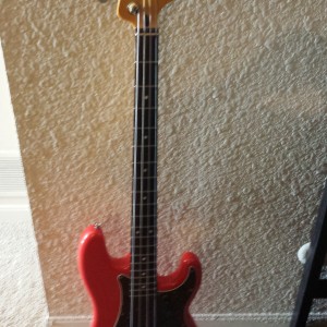 Squier Fender 60's P Bass