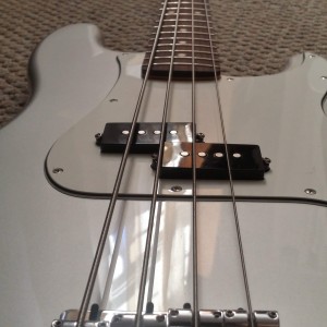 Fender FRS Precision Bass