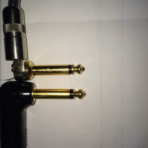 Comparison of right angle plugs