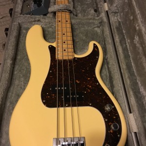 MIJ 62 RI P-bass