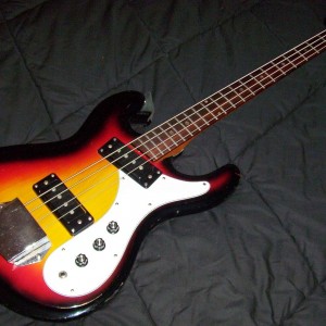 My early 70's Univox Hi-Flyer bass