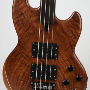 2014 Wal Mk1 4 String Fretless