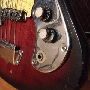 Pawn Shop Bass 4