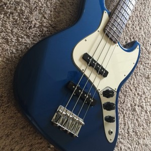 2003 MiM Fender Jazz Bass before upgrades